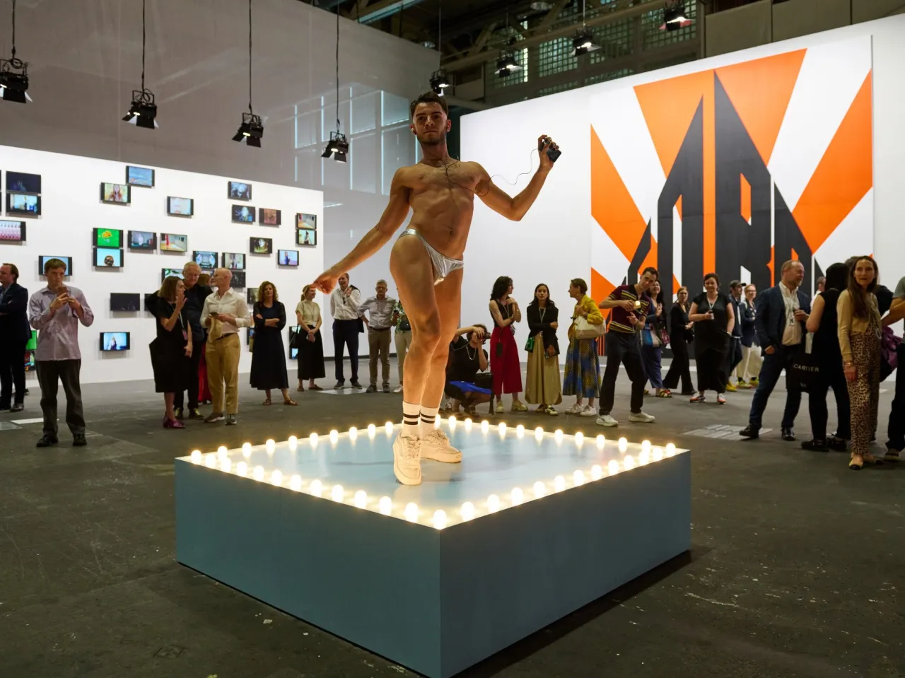 Go-Go Dancing Platform, Felix Gonzalez-Torres | Art Basel