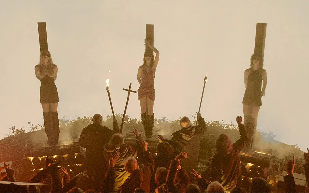 Кадр из фильма «Вечный свет» | Кинопоиск