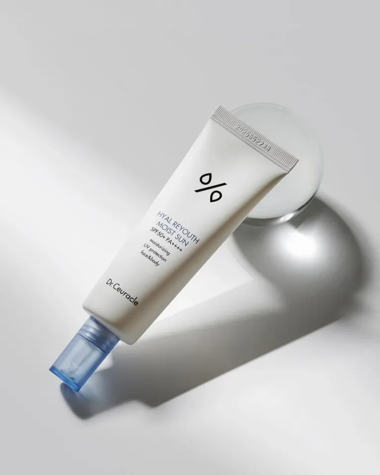 Крем солнцезащитный Dr.Ceuracle Hyal Reyouth Moist Sun | Instagram @drceuracle_global