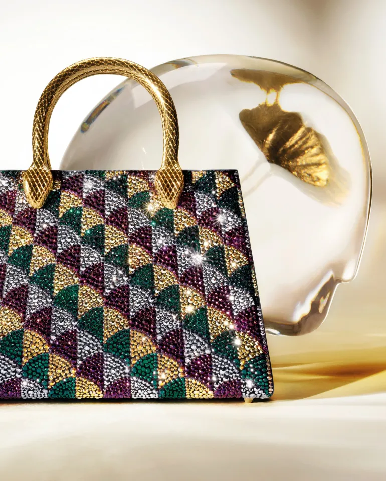 Интервью с креативным директором аксессуаров в Bvlgari – Мэри Катранзу