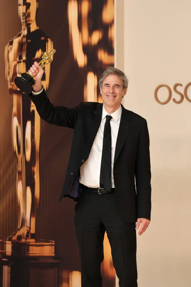 Уолтер Саллес – «Мен әлі де осындамын» фильмі үшін «Үздік халықаралық фильм» аталымындағы марапат иегері | Getty Images