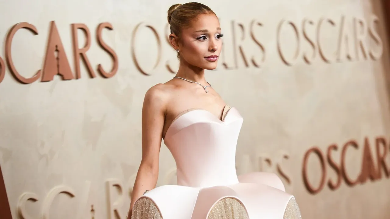 Ариана Гранде, Schiaparelli | Getty Images