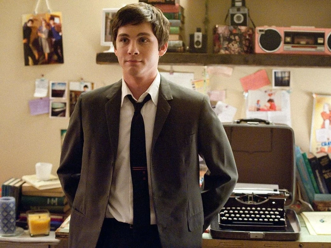 Кадр из фильма «Хорошо быть тихоней» | Mr. Mudd