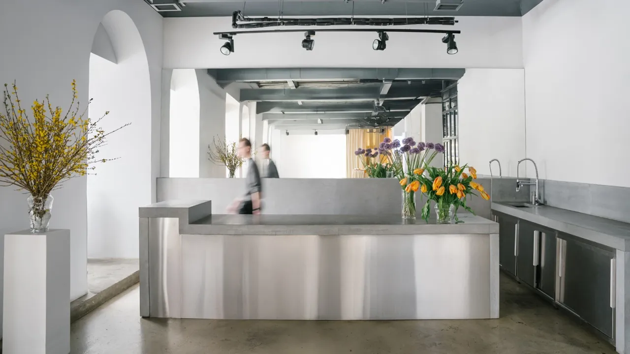 Something Else, Байсеитовой, 3, концептуальный магазин Synesthesia | Фотограф: Жанова Аружан