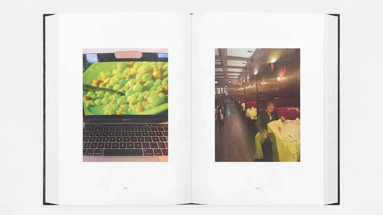 256 GB | World Affairs / Orienteer PR