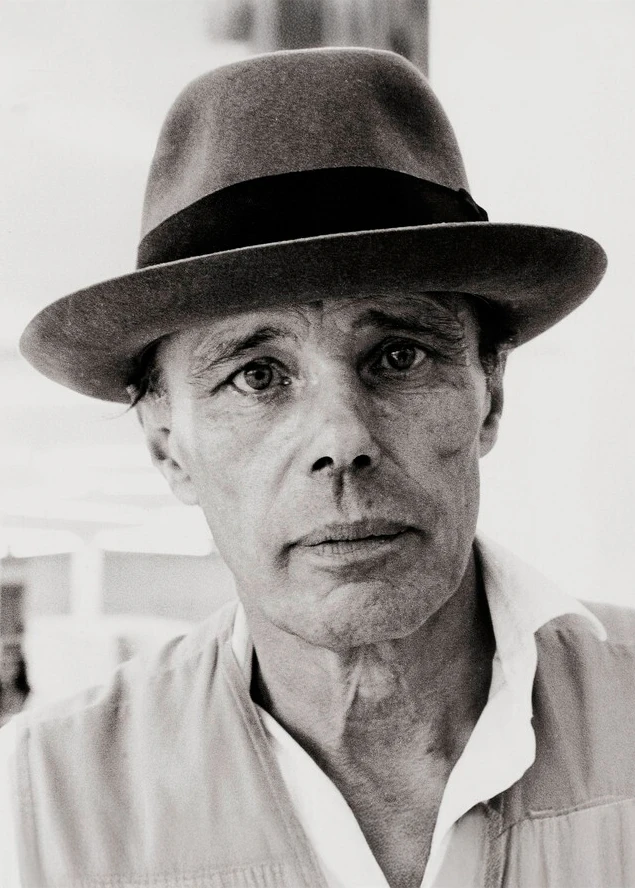 Йозеф Бойс, 1982 г. | Фотограф: Франц Хубманн