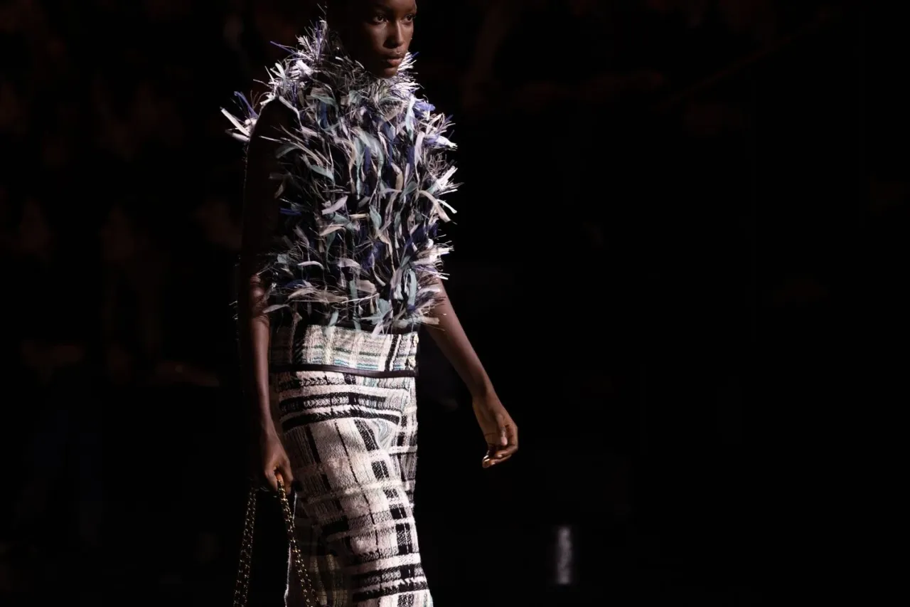 Матье Блази представил свою первую женскую коллекцию для Chanel