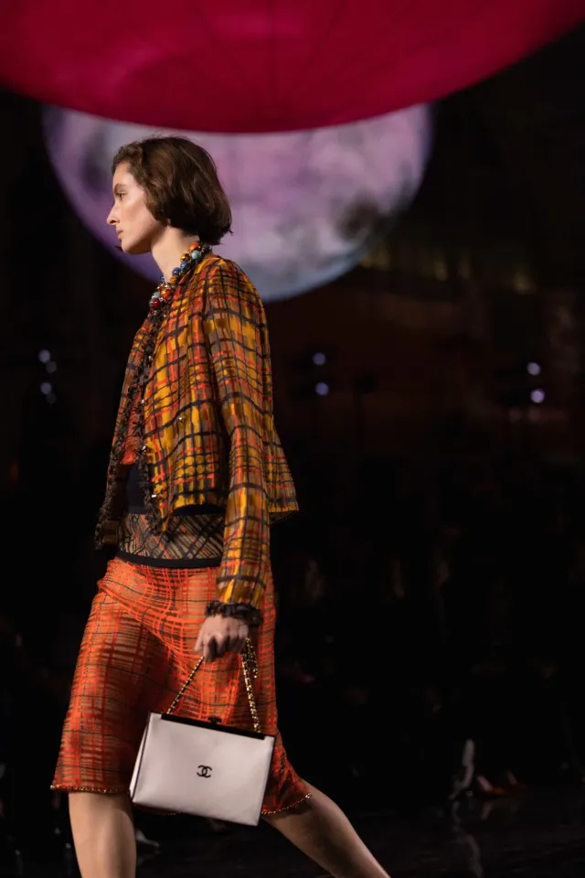 Матье Блази представил свою первую женскую коллекцию для Chanel