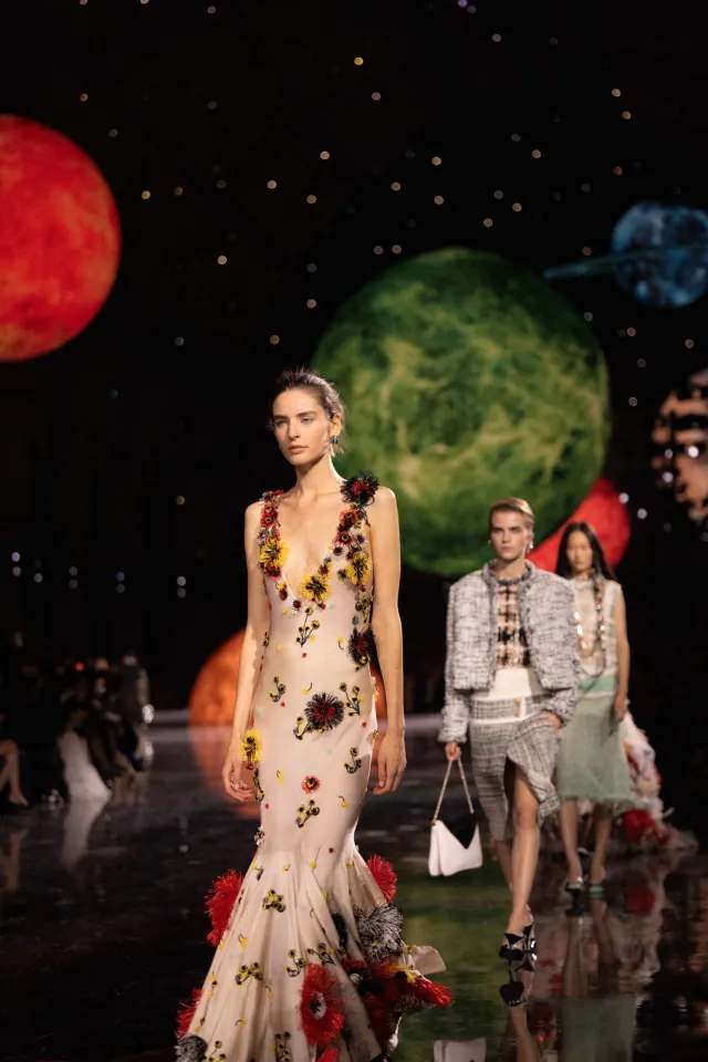 Матье Блази представил свою первую женскую коллекцию для Chanel