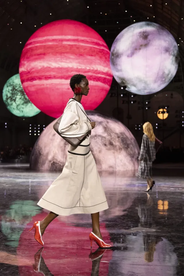 Матье Блази представил свою первую женскую коллекцию для Chanel