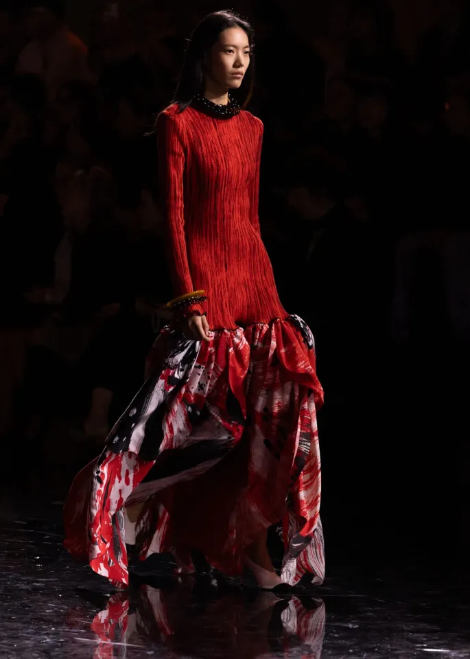 Матье Блази представил свою первую женскую коллекцию для Chanel