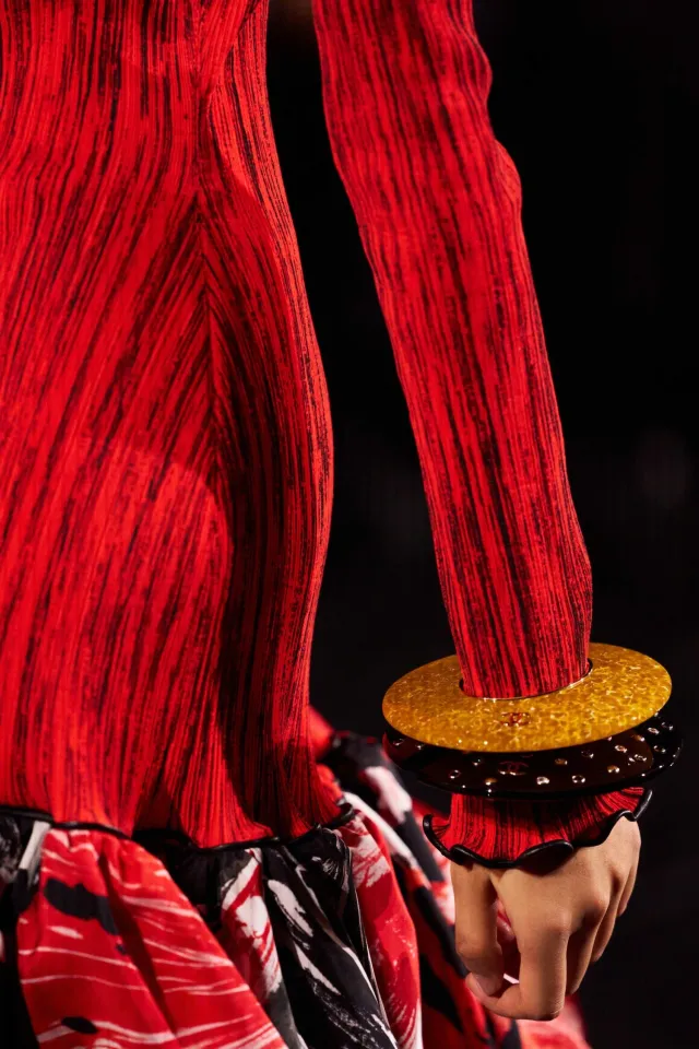 Матье Блази представил свою первую женскую коллекцию для Chanel