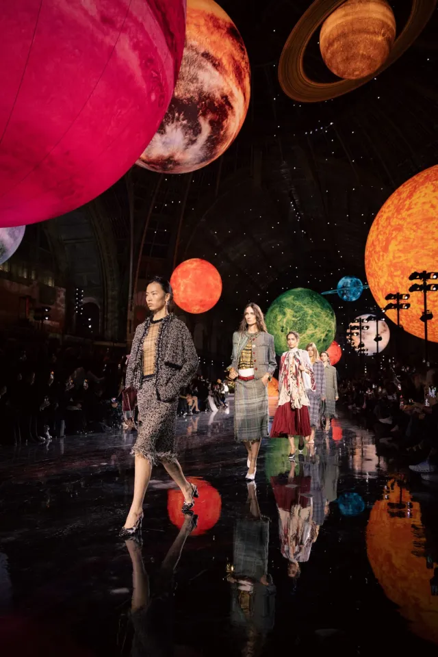 Матье Блази представил свою первую женскую коллекцию для Chanel