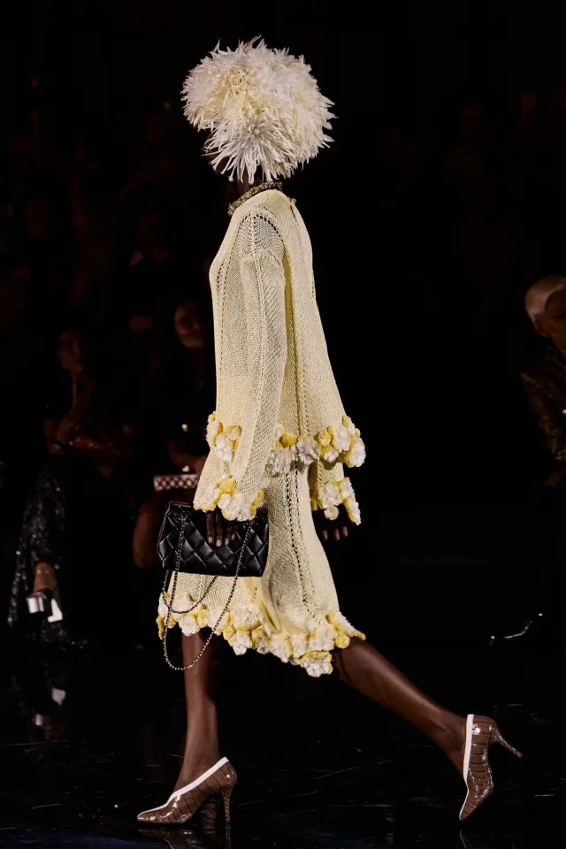 Матье Блази представил свою первую женскую коллекцию для Chanel