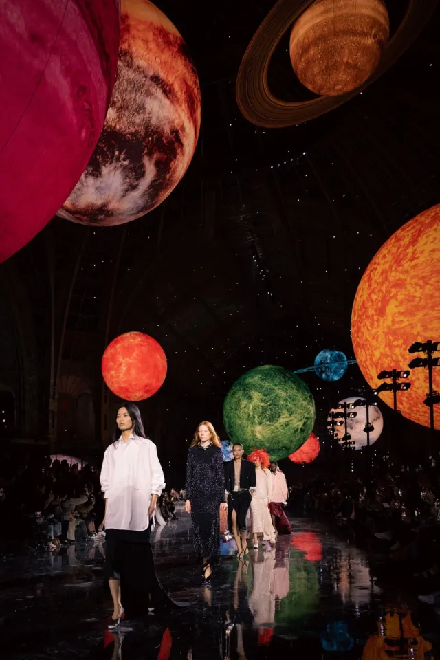 Матье Блази представил свою первую женскую коллекцию для Chanel