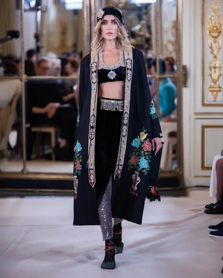 LALI x SALTANAT: узбекская вышивка и казахстанские украшения в Париже