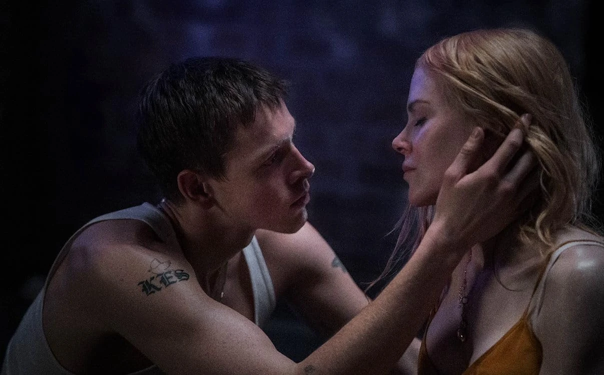 Babygirl фильміндегі костюмдер арқылы баяндалатын билік пен құмарлық хикаясы