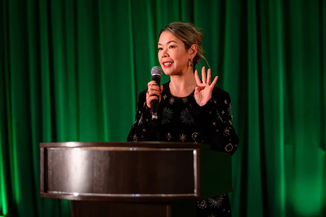 Данара Усманова