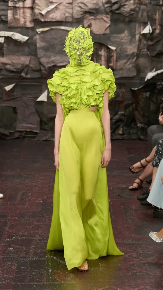 Ыдырау мен іріп-шіру: Maison Margiela-ның жаңа дәуірі