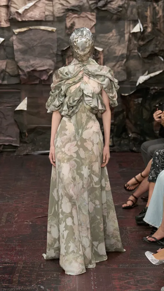 Maison Margiela Haute Couture Fall Winter 2025 | Instagram @maisonmargiela