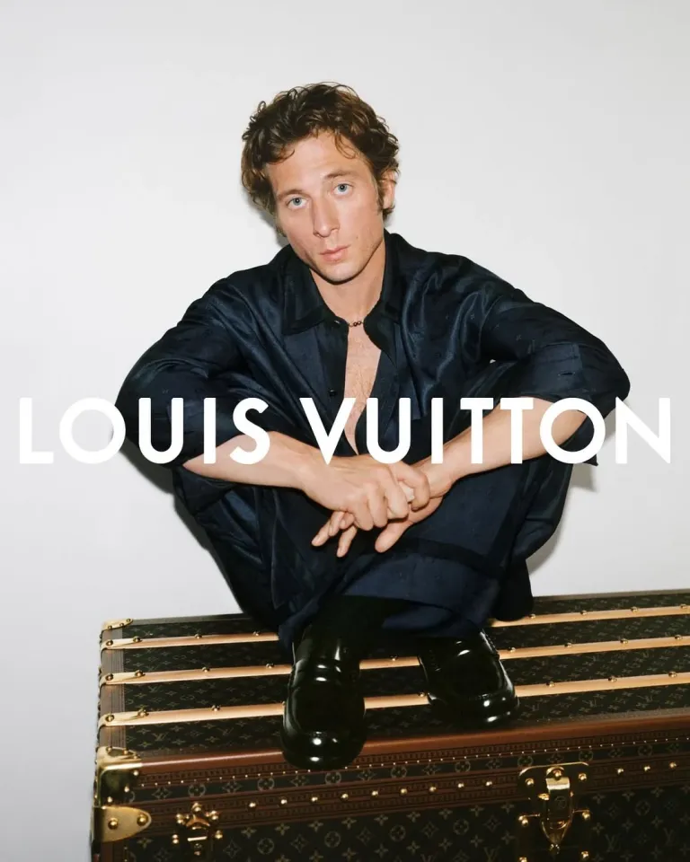 Instagram @louisvuitton