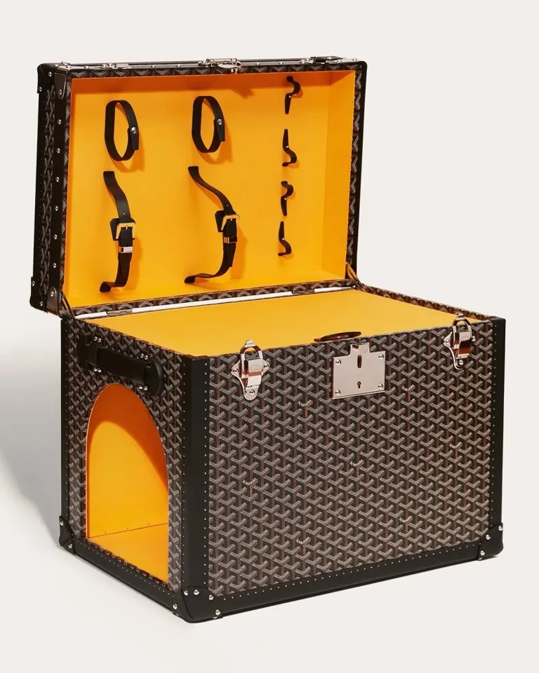 Чемоданное настроение: восемь вариантов для стильных каникул