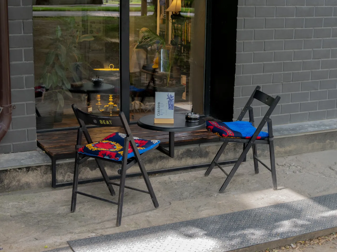 Бар без адреса, кафе из прошлого, пивная биржа и другие новые места в Алматы