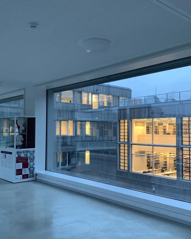 Как выглядят библиотеки будущего