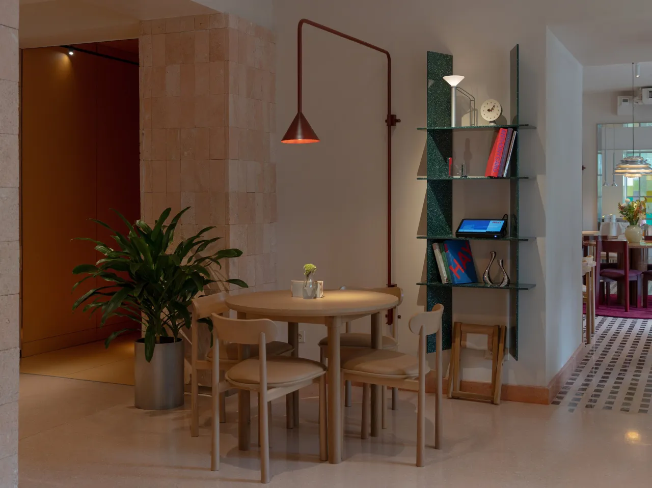 Бар без адреса, кафе из прошлого, пивная биржа и другие новые места в Алматы