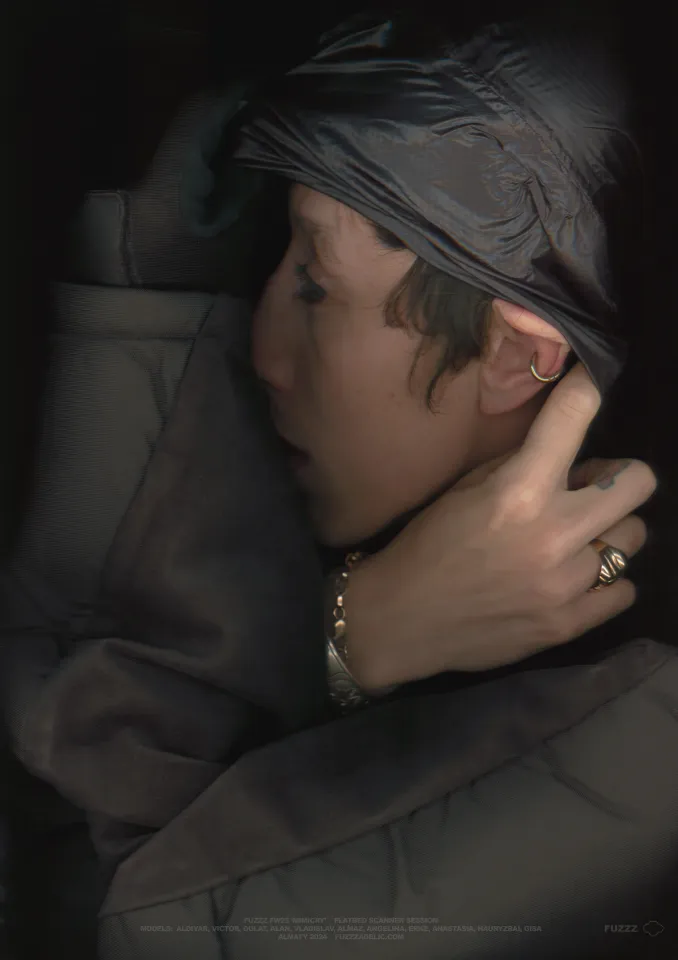 Tatler Lens: модели FUZZZ в плену технологий