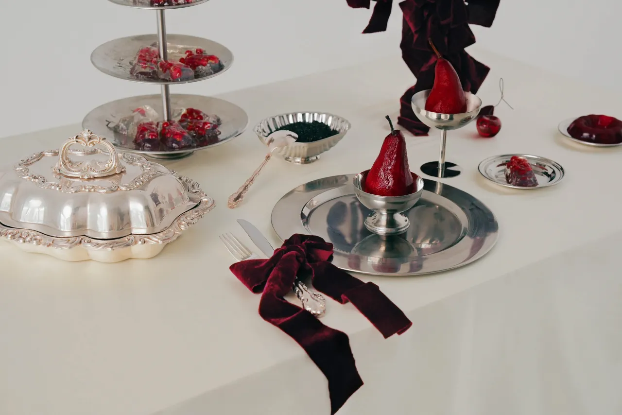 Жаңа жылдық дастархан: дәстүр, сән және шығармашылық тоғысы