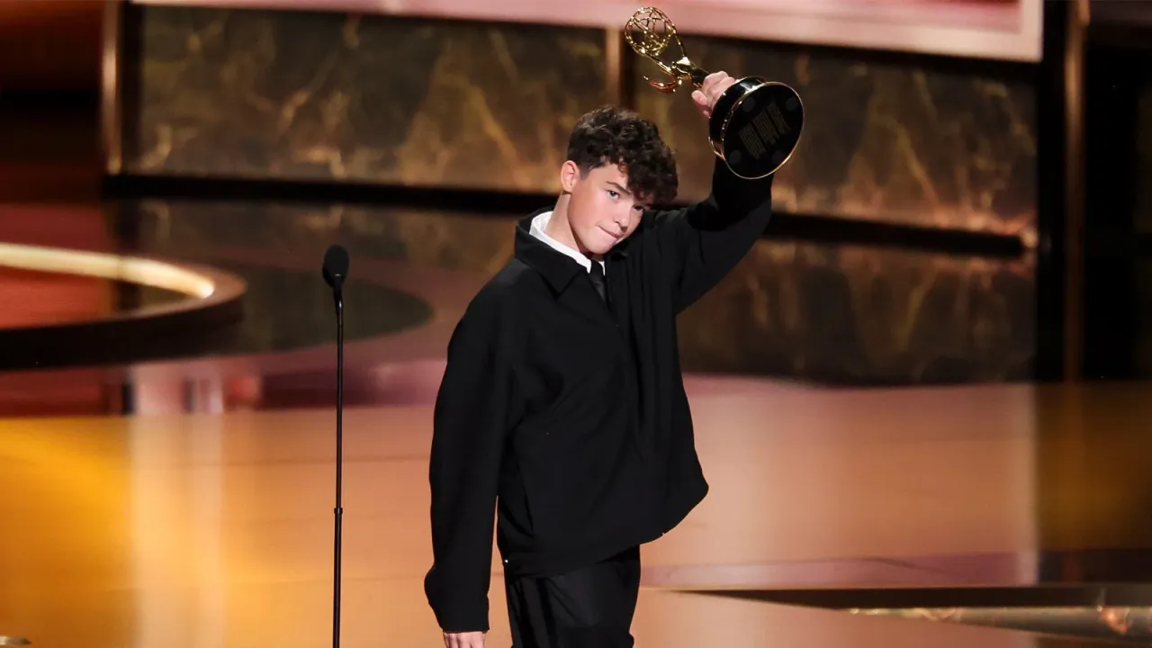 Оуэн Купер получает премию «Эмми» | Getty Images