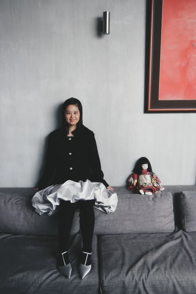 Жакет и юбка Muus
Колготки Falke
Туфли Ekonika