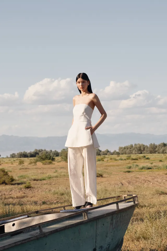 Tatler Lens: границы неизведанного на Капчагае