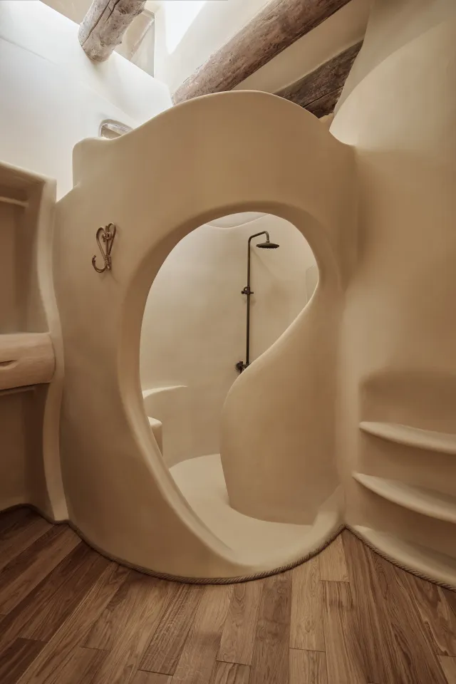 Дом тишины: самый популярный дом Алматы