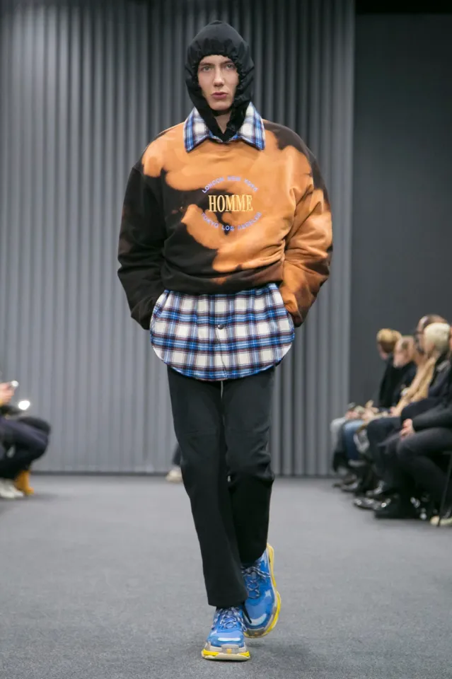 Кроссовки Triple S Balenciaga | Spotlight