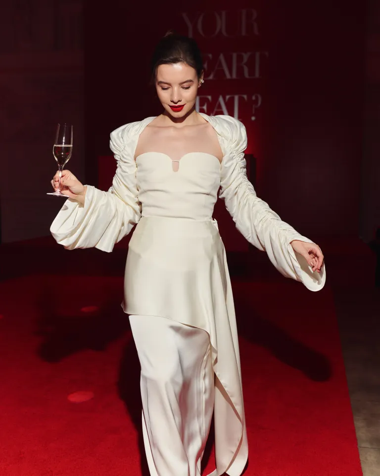 Armani beauty: презентация парфюма Si Passione Eau De Parfum Intense