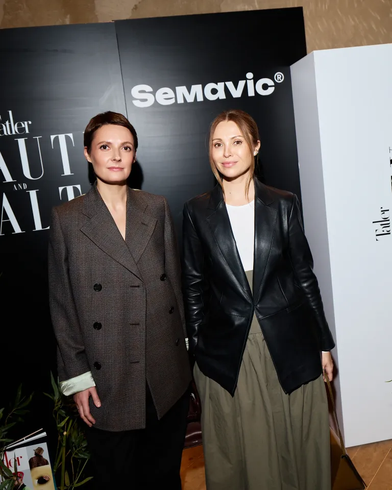 Ксения Шенцова и Юлия Ким | Фотограф: Султан Арчаков