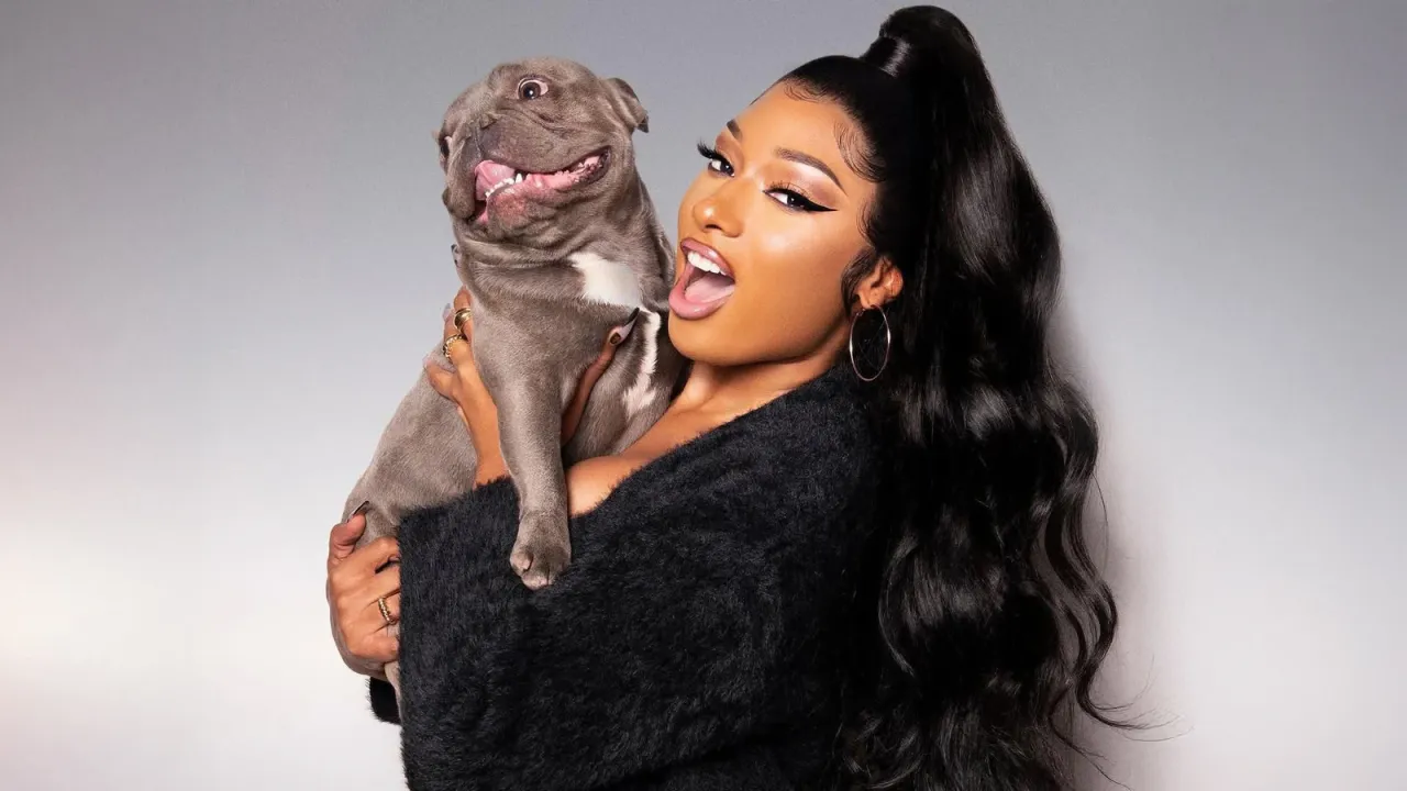 Instagram @frenchie4oe