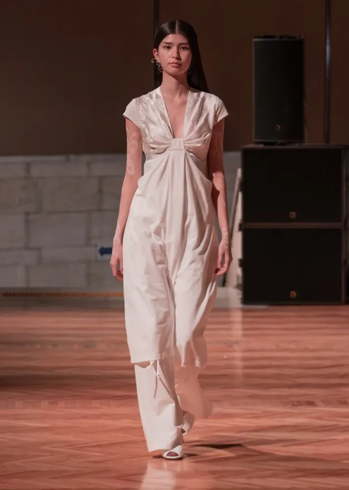 Богатый дастархан на J.KIM: как прошел показ коллекции весна-лето 2026 Quroq