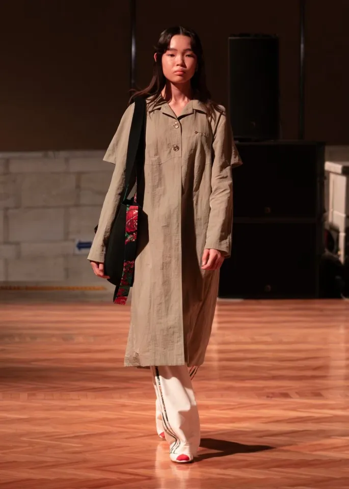 Богатый дастархан на J.KIM: как прошел показ коллекции весна-лето 2026 Quroq