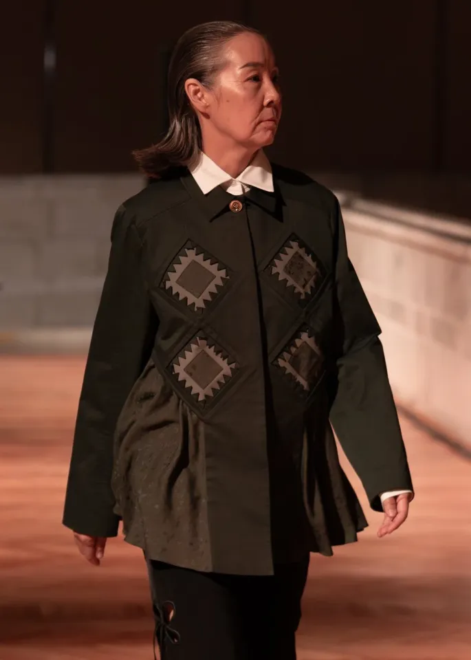 Богатый дастархан на J.KIM: как прошел показ коллекции весна-лето 2026 Quroq