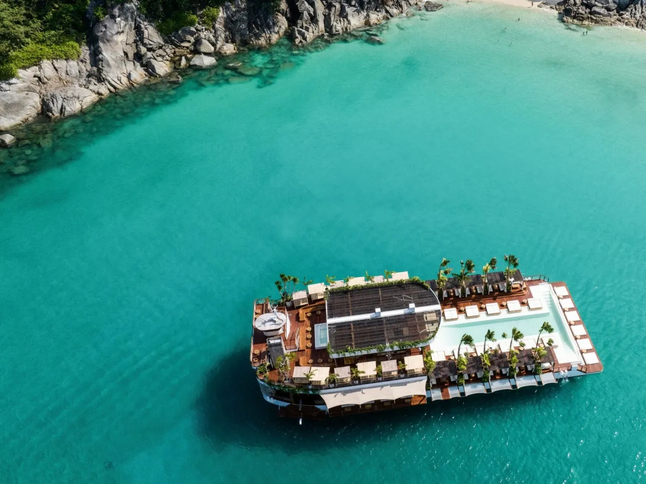 Фото: Facebook.com @yonabeach