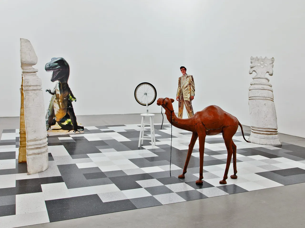 Lutz Bacher, «Chess», 2012 | Фото: artbasel.com