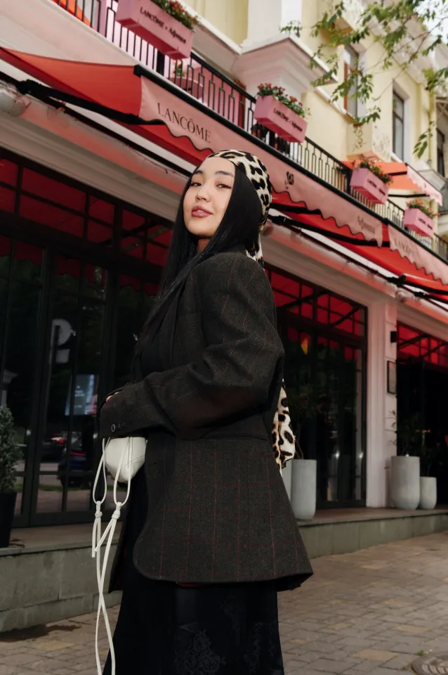 «Афиша» в розовом: Lancôme отмечает 90 лет