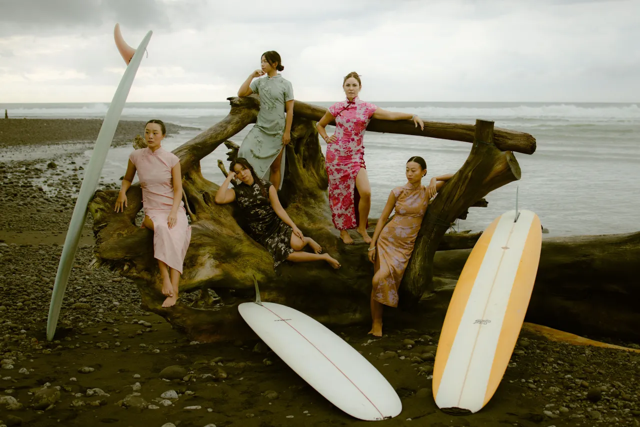 Майке Су Фэнсин Альтенбург, Бекки Лю, Жозефина Бахари, Шерил Ли Мейнленд, Нино Чу | Фотограф: Арчи Геотина