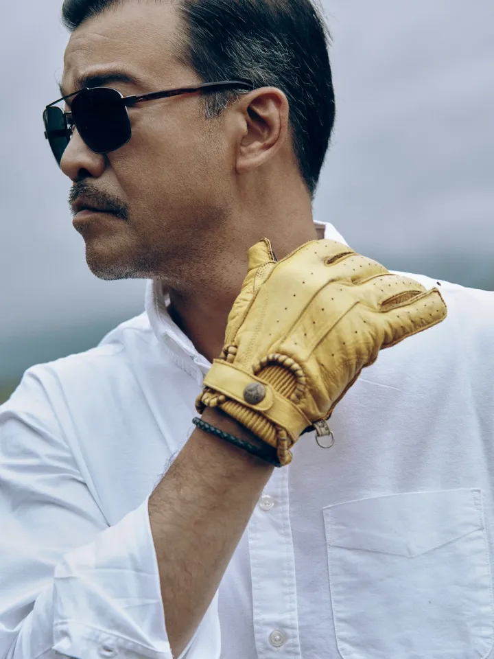 Окружающая жизнь – это хаос: интервью с Азизом Бейшеналиевым