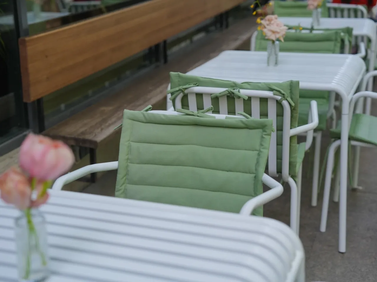 Столики с красивым видом: лучшие летники Алматы