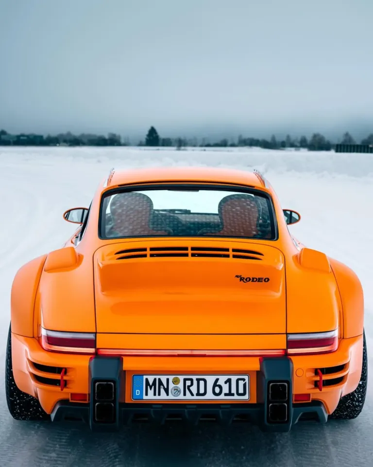 The I.C.E. St. Moritz: автомобильный праздник на льду замерзшего озера