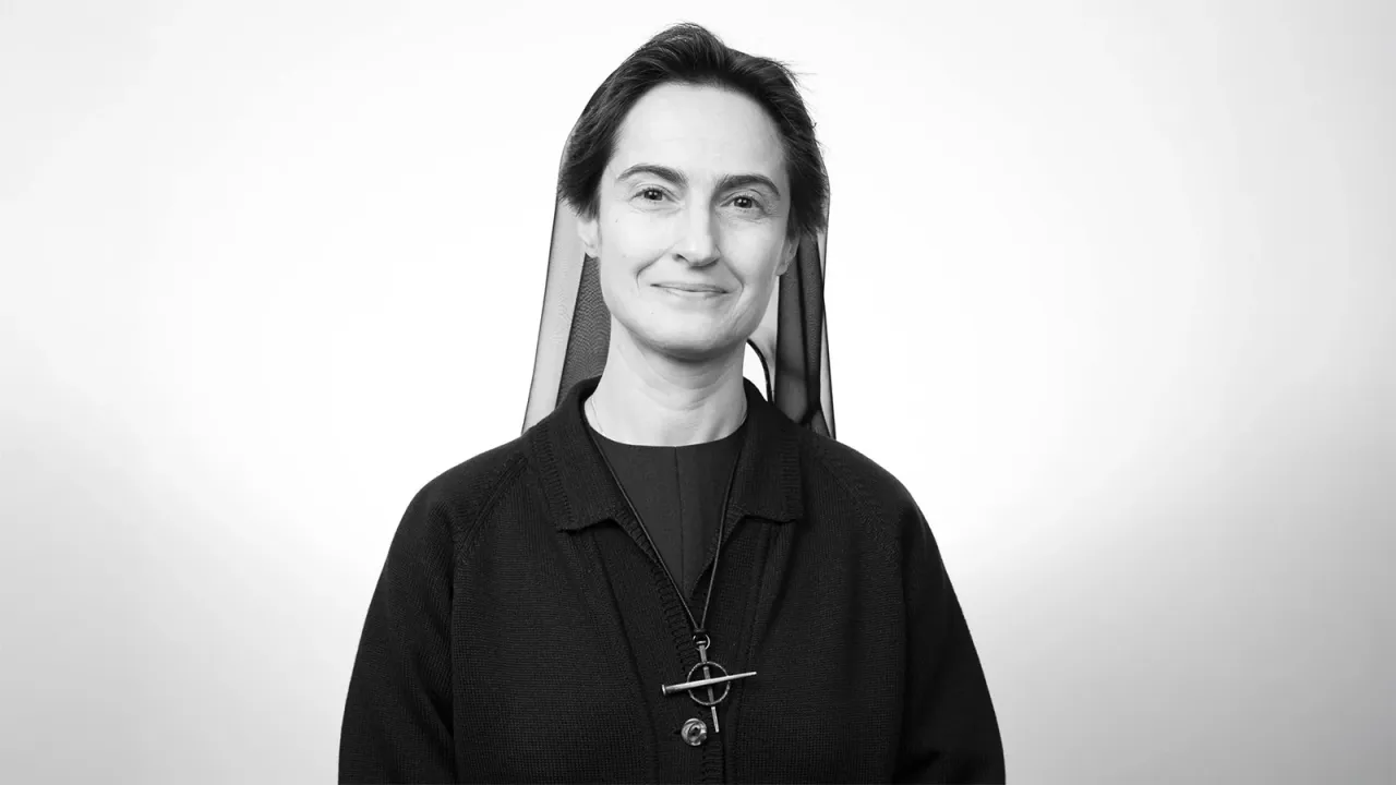 Рафаэлла Петрини | Angelicum